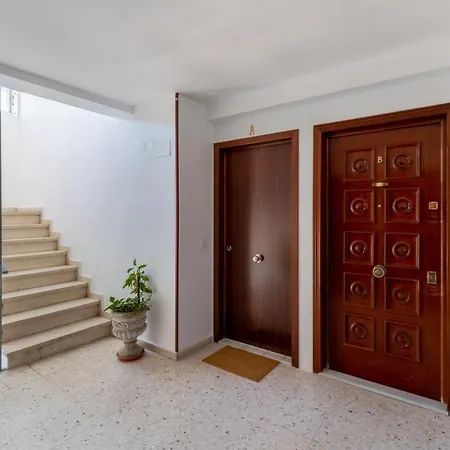 Conde Collection Santa Justa Seville